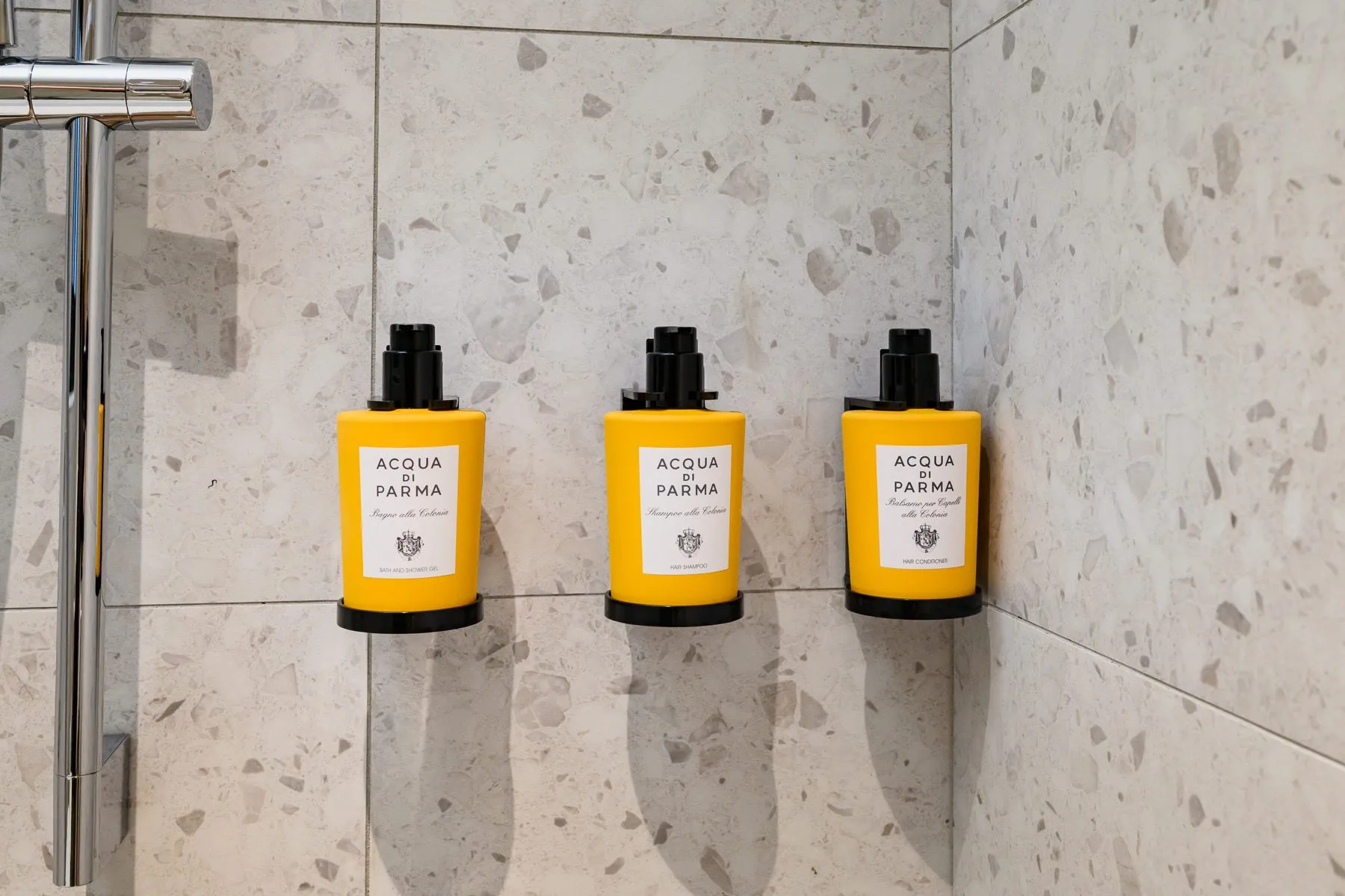 豪華房型的 Acqua di Parma 沐浴備品